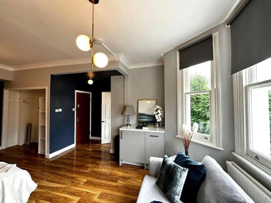 Stylish Studio Near Regent'S Park N7 Londres Exterior foto
