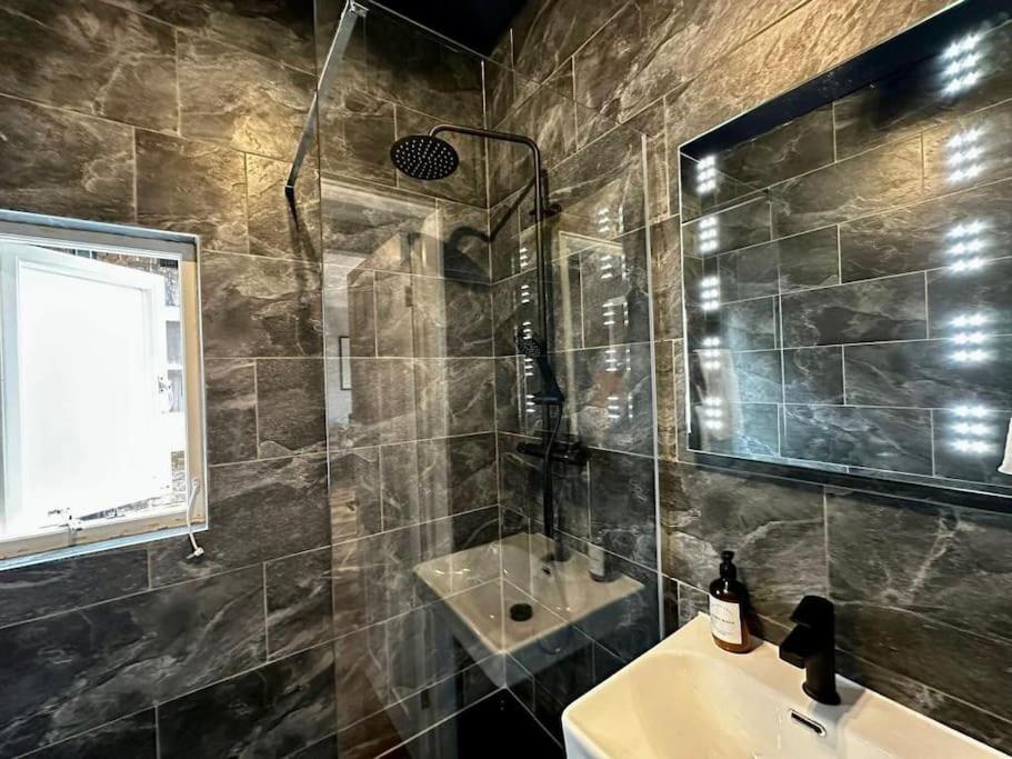 Stylish Studio Near Regent'S Park N7 Londres Exterior foto